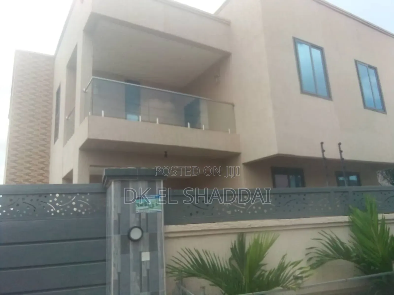 4bdrm House in Pokuase for sale
