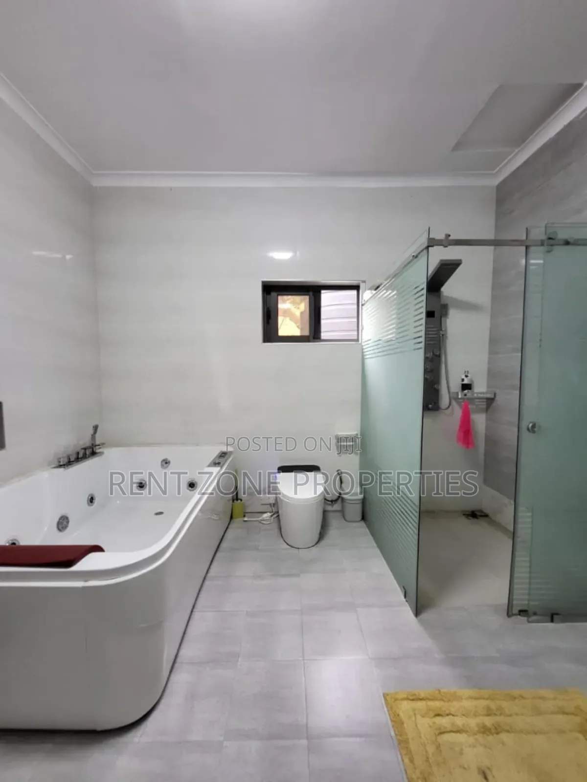 4bdrm Maisonette in Amasaman for rent