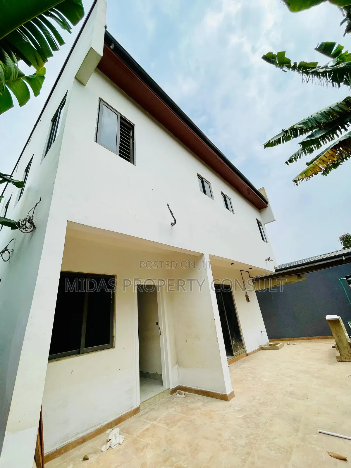 3bdrm House in Kwabenya for sale
