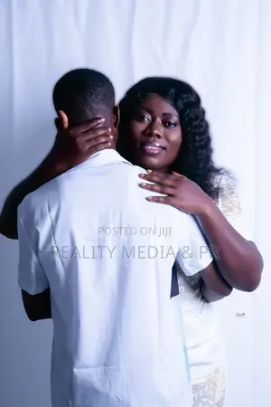 Pre-Wedding Photoshoot – Romantic Couple Photography – Obuasi