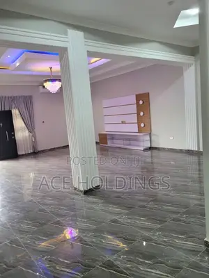 3bdrm Apartment in Tse Addo, Tseaddo for rent