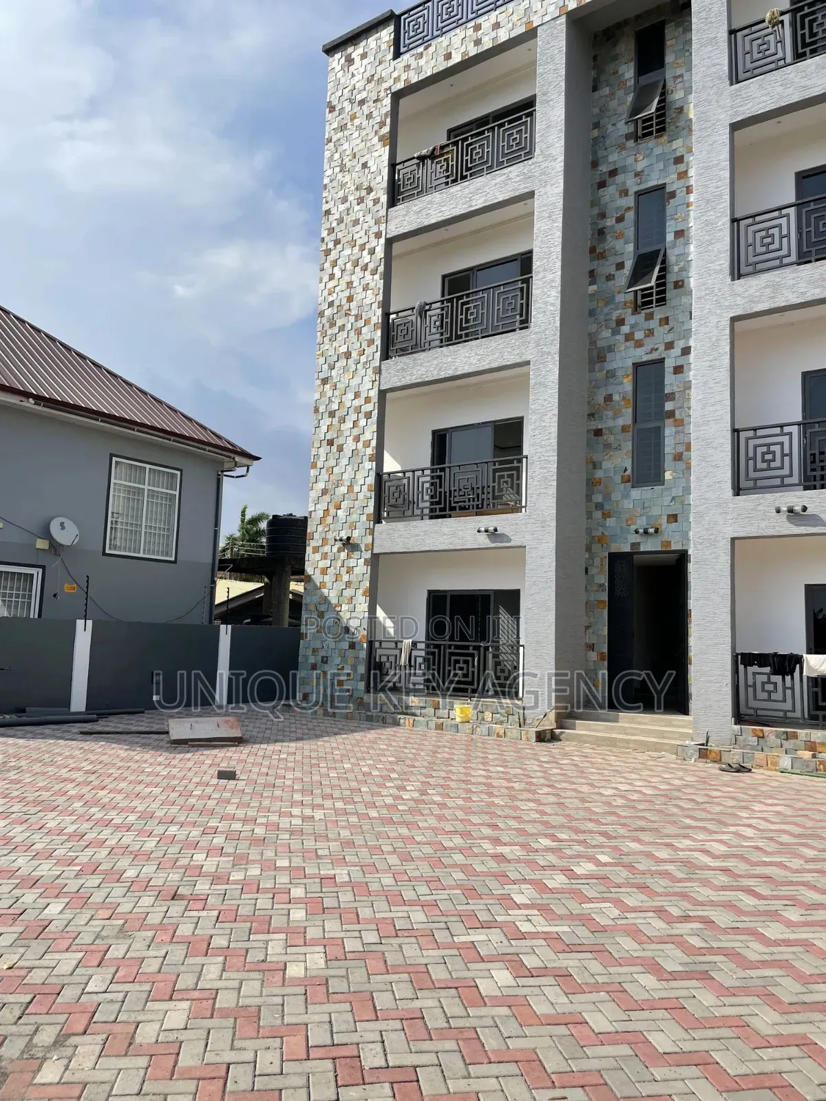 2bdrm Apartment in Unique Key Agency, Manet Junction for rent