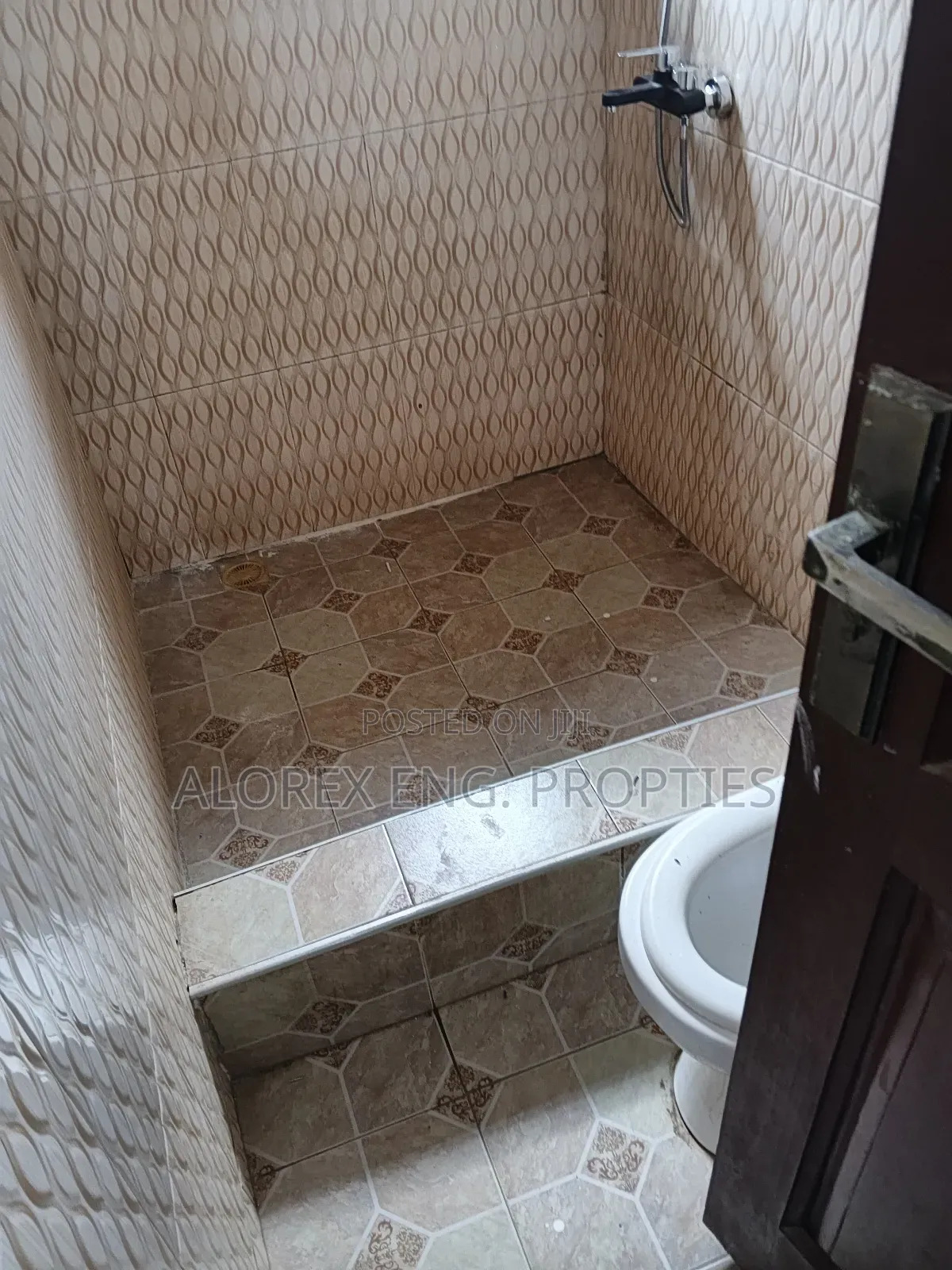 3bdrm House in Teiman, Abokobi for rent