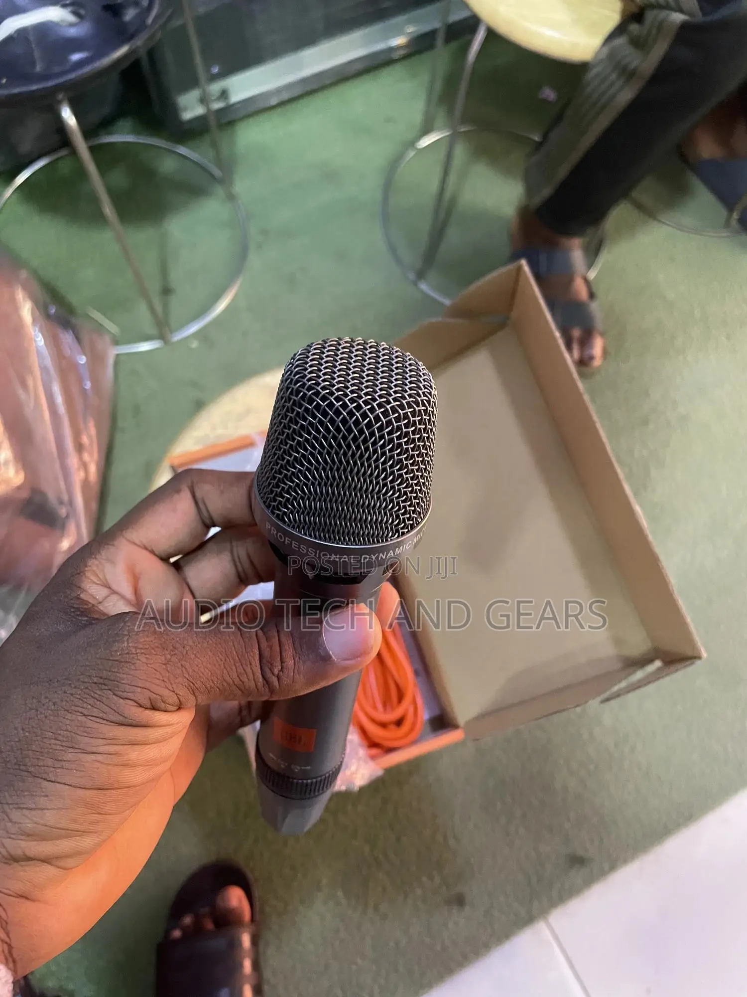 JBL Vm-70s Cord Microphone
