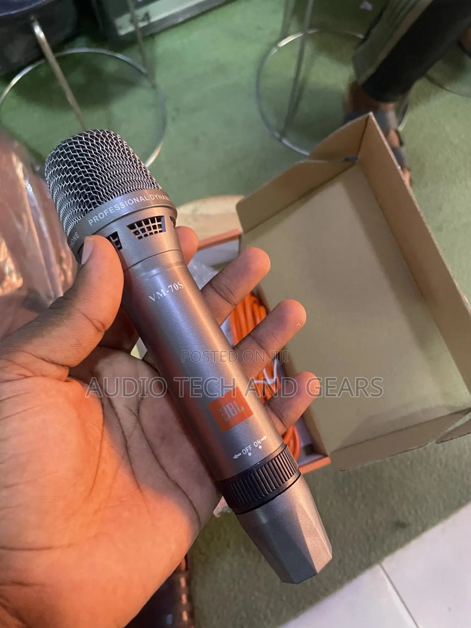 JBL Vm-70s Cord Microphone