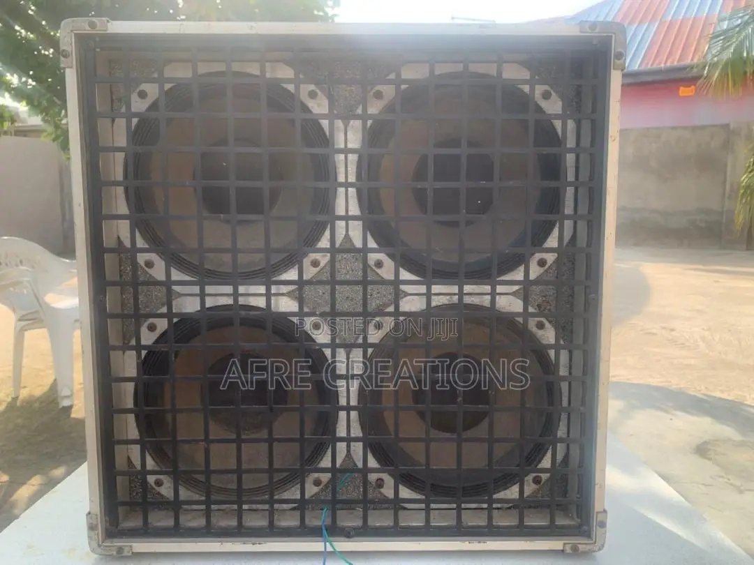 Peavey 410 Speaker Cabinet