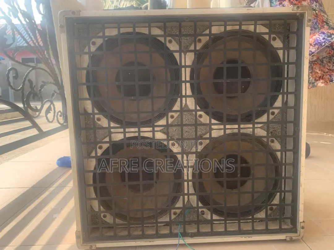 Peavey 410 Speaker Cabinet