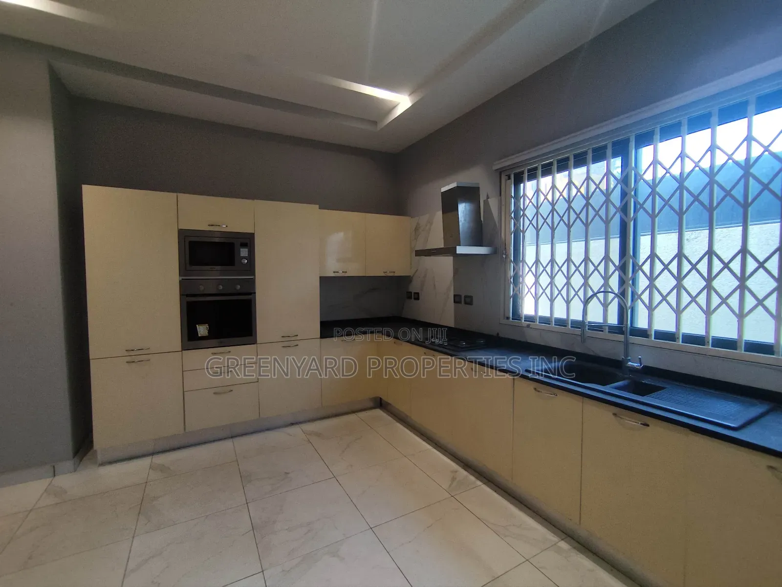 4bdrm House in American House, East Legon for rent