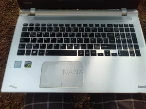 Laptop Toshiba Satellite  P745 12GB Intel Core i7 HDD+SSD 1T