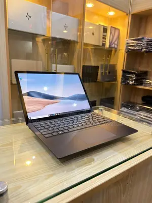 New Laptop Microsoft Surface Laptop 3 8GB Intel Core i5 SSD 256GB