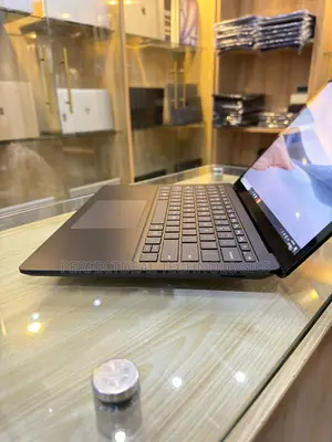 New Laptop Microsoft Surface Laptop 3 8GB Intel Core i5 SSD 256GB