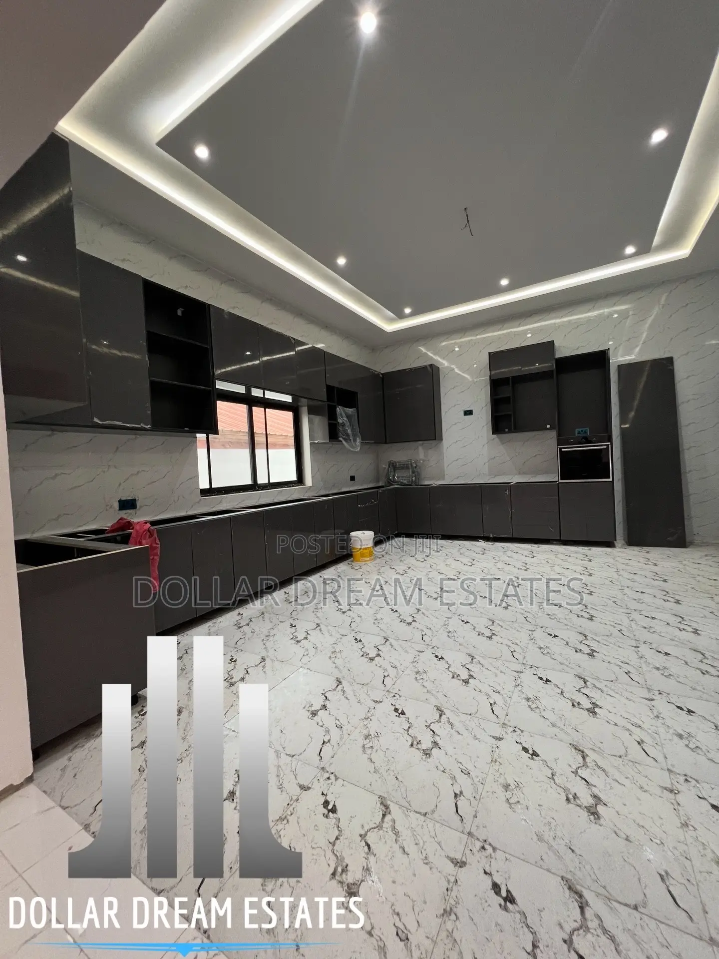 4bdrm House in Haatso for sale