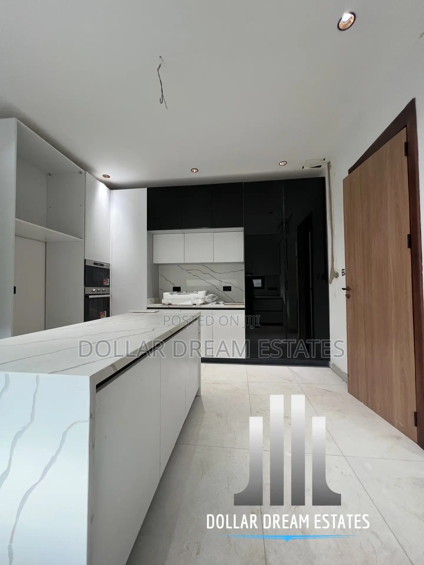 4bdrm House in Dome for sale