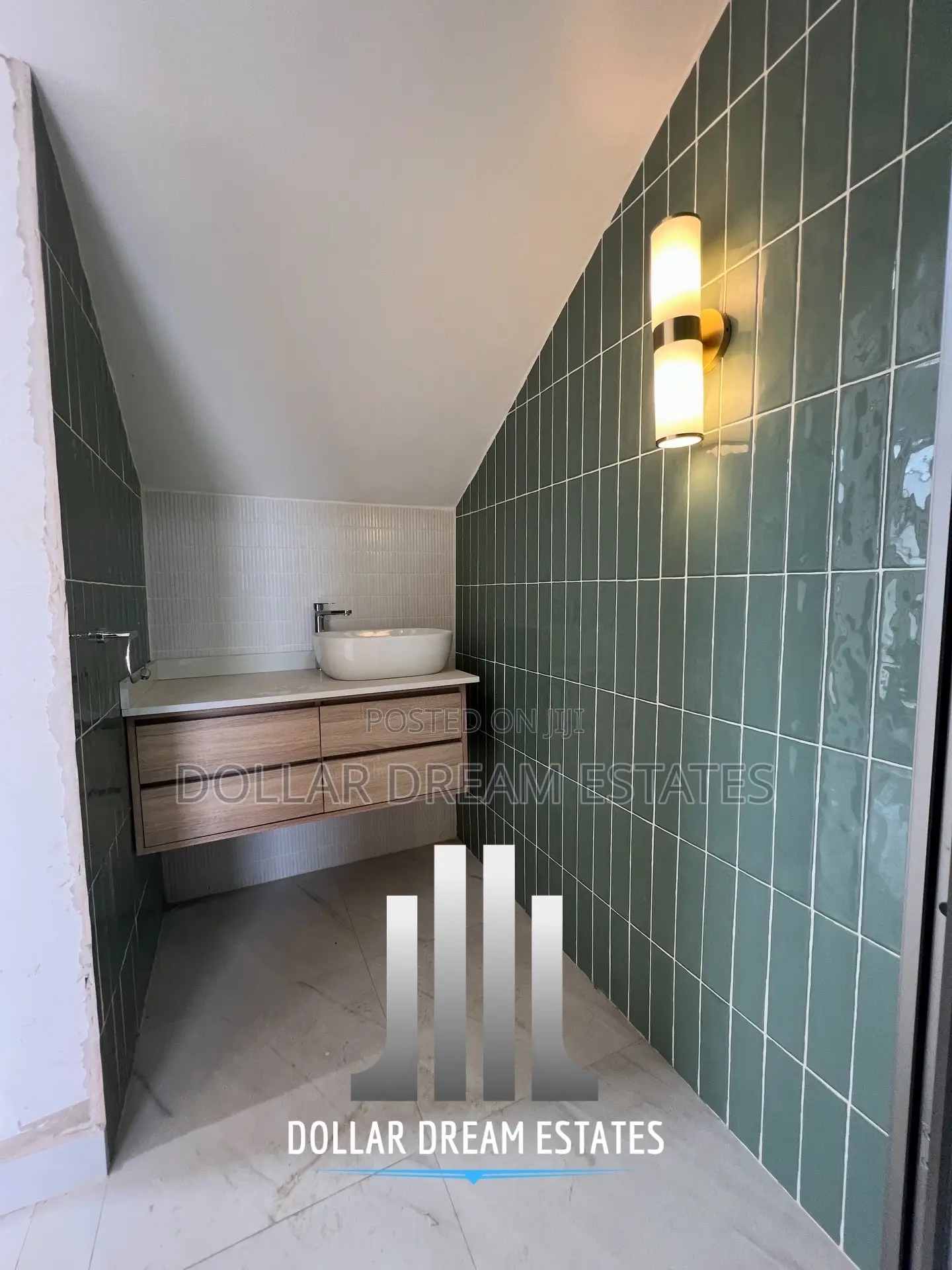 4bdrm House in Dome for sale