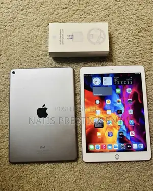 Apple iPad 9.7 128 GB Silver