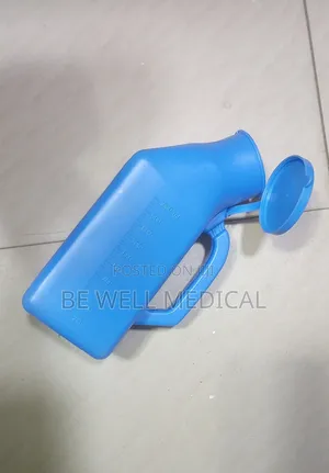 Plastic Urine Can