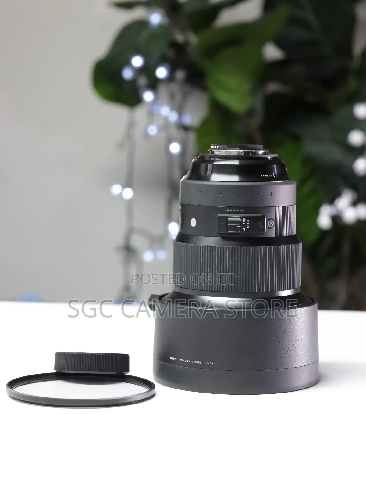 Sigma 105mm F1.4 Art Lens // Nikon F Mount // 6-months Warranty