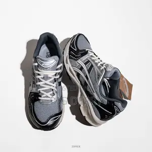 Asics Gel Kayano Dark