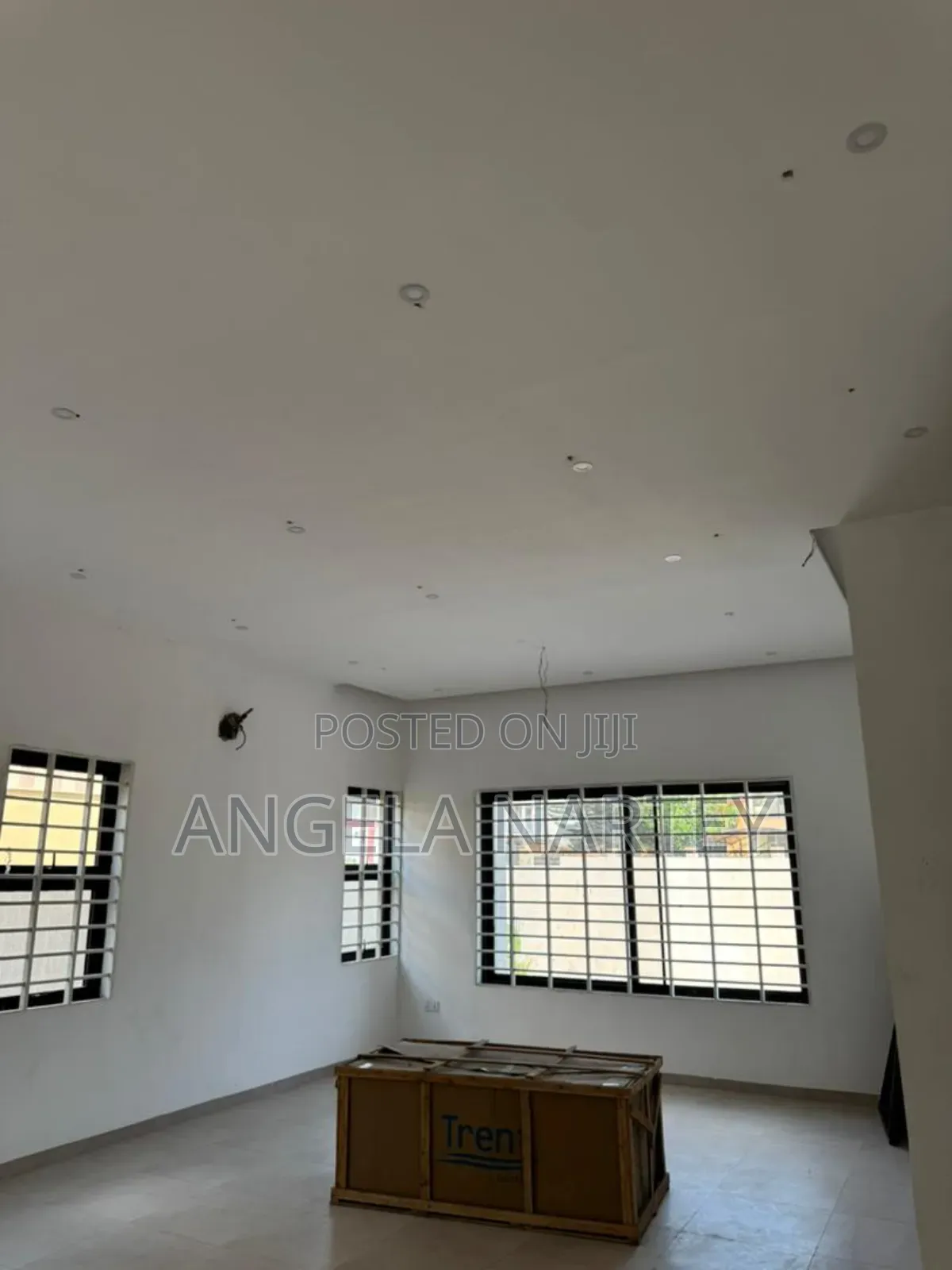 4bdrm House in Community 20 Spintex for sale