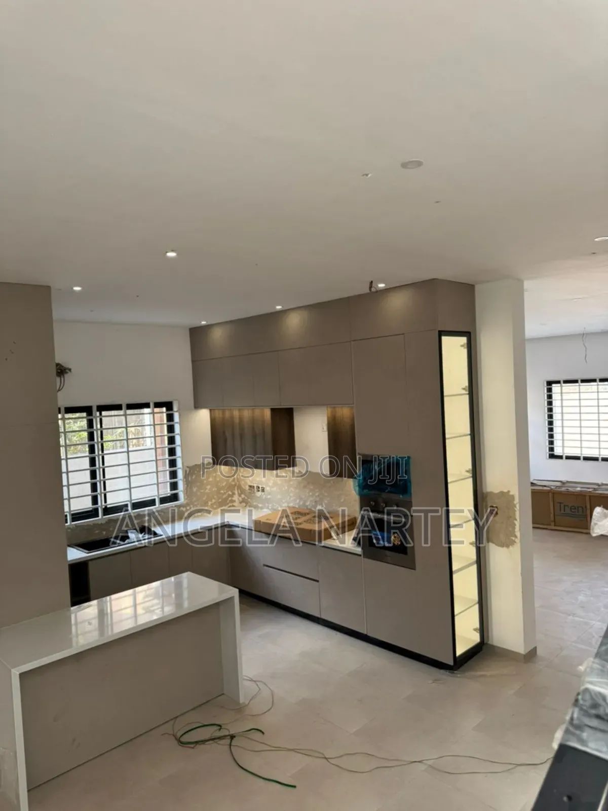 4bdrm House in Community 20 Spintex for sale