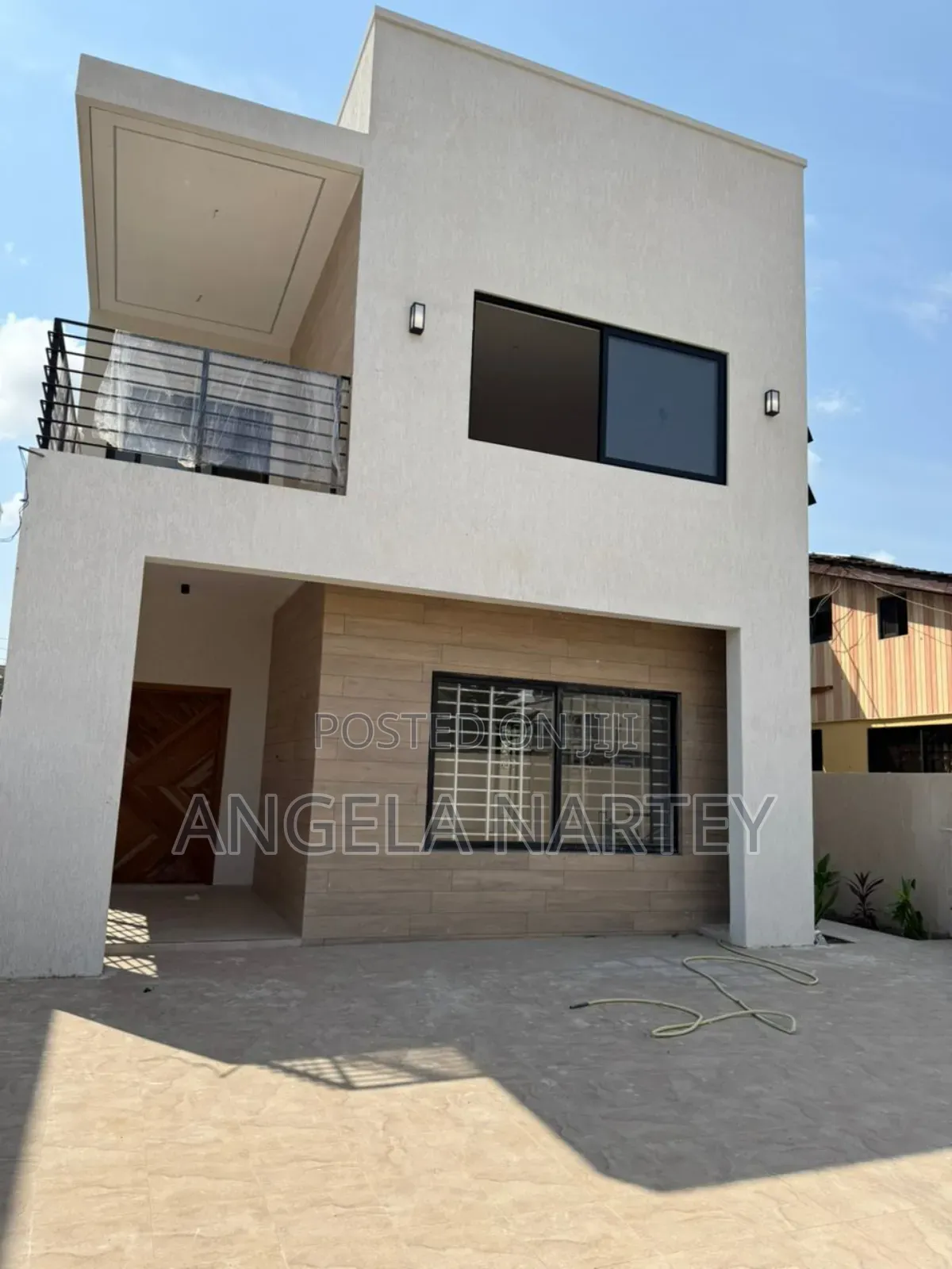 4bdrm House in Community 20 Spintex for sale