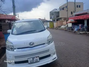 8 Seater Toyota Voxy for Rent