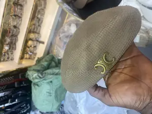 Berets Caps