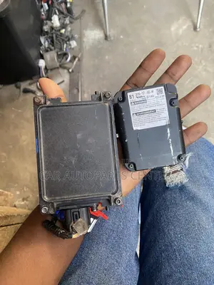 Honda Pilot 2019 Front Radar and Camera Pair