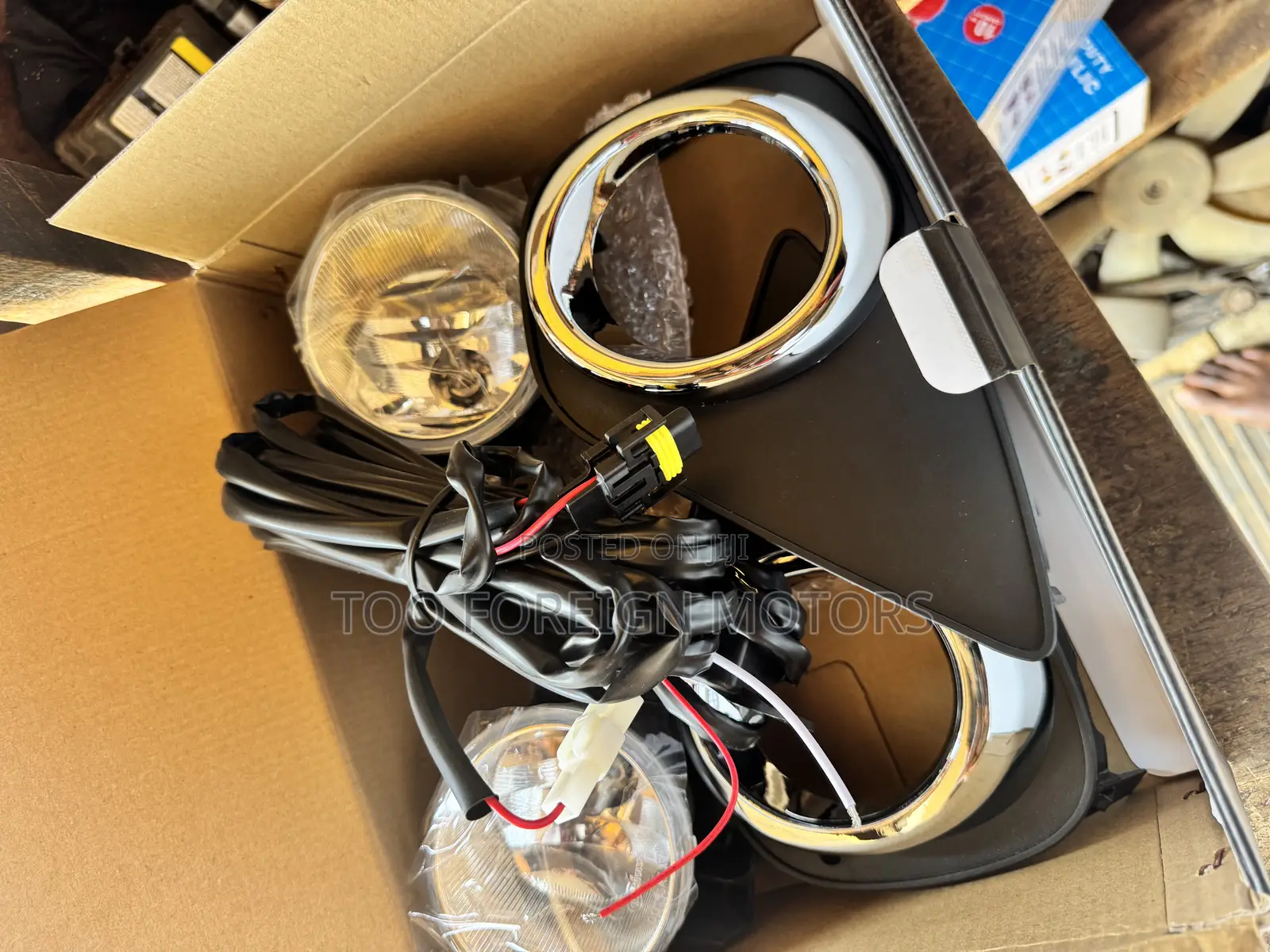 Vitz 2018 Fog Lamp Cover and Fog Lamp