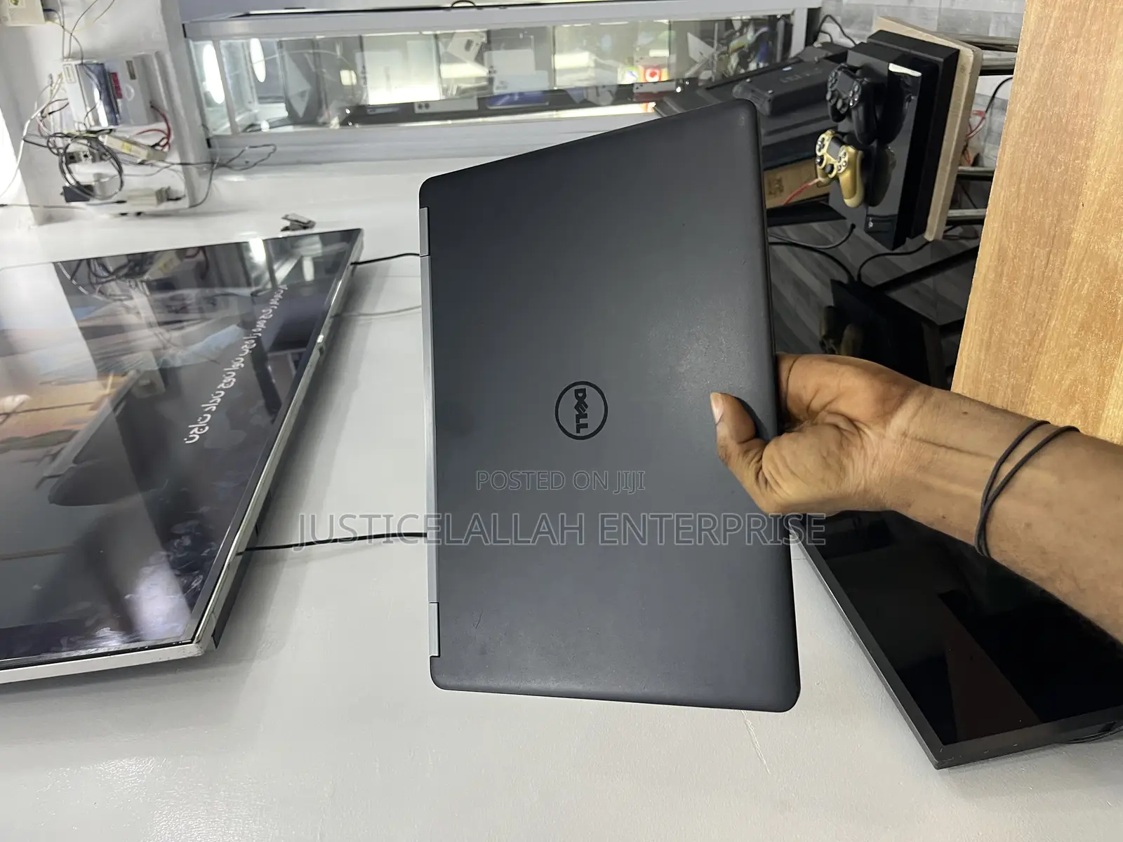 Laptop Dell Latitude 14 E5470 8GB Intel Core I3 HDD 512GB