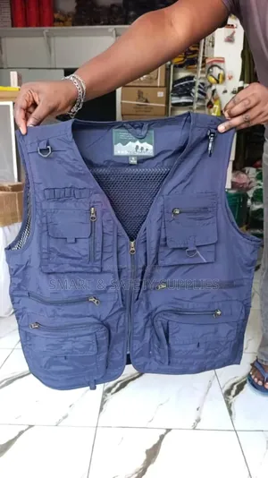 Media Vest ( American Safety)