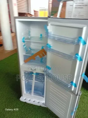Pearl 125-Liter Cooling Unit With Freezer