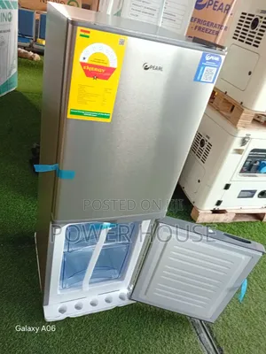 Clean Finish Pearl 125l Refrigerator