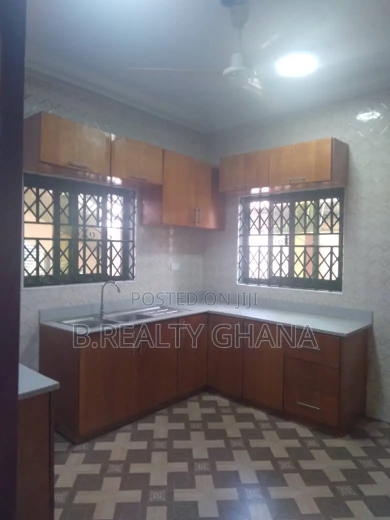 3bdrm Apartment in Accra Metropolitan for rent