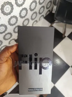 New Samsung Galaxy Z Flip 3 256 GB Green