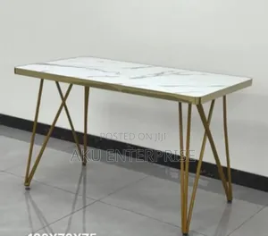 Dinning Table Polished Wood 4 Chair