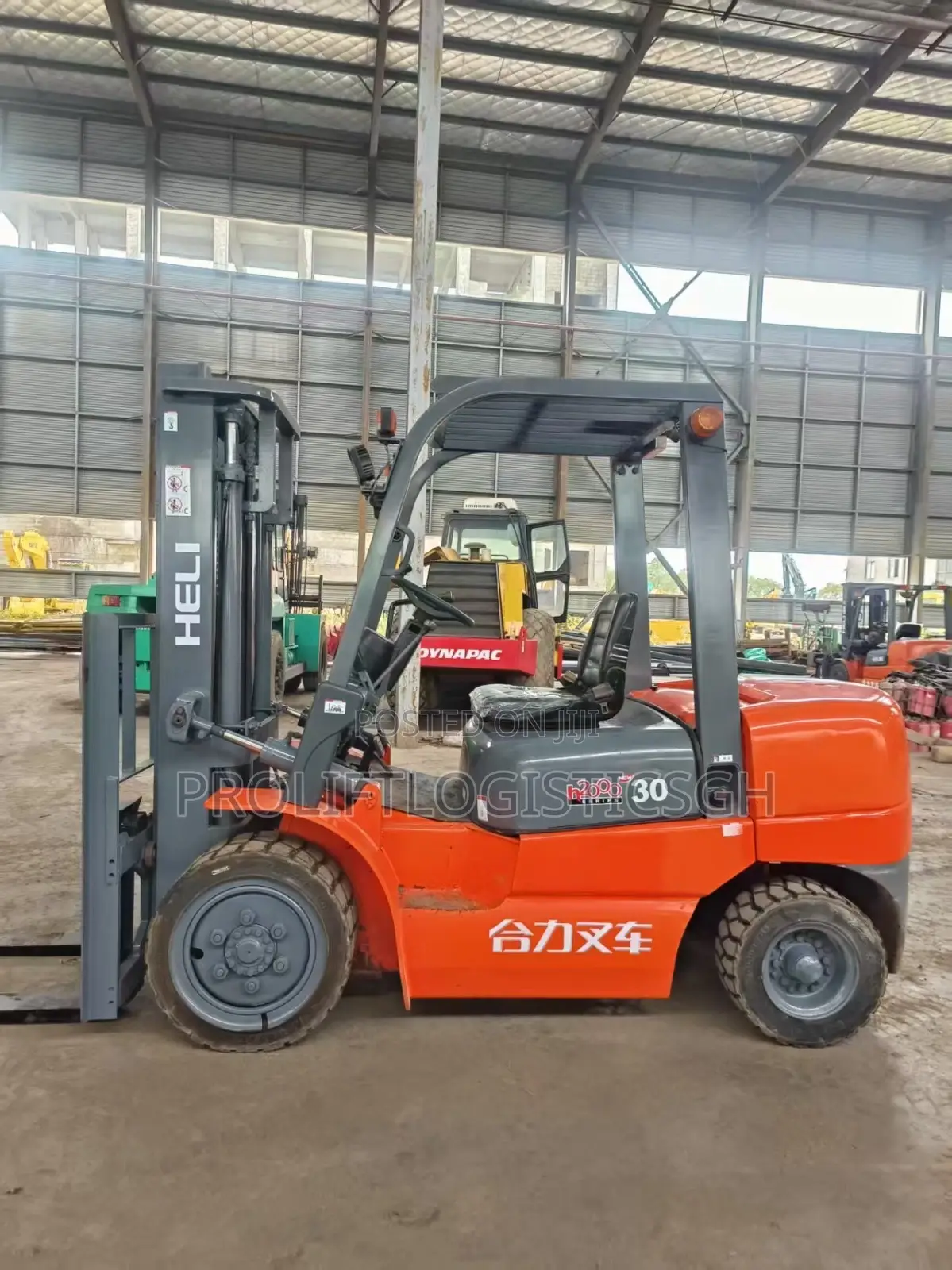 Forklift Loading and Offloading Services