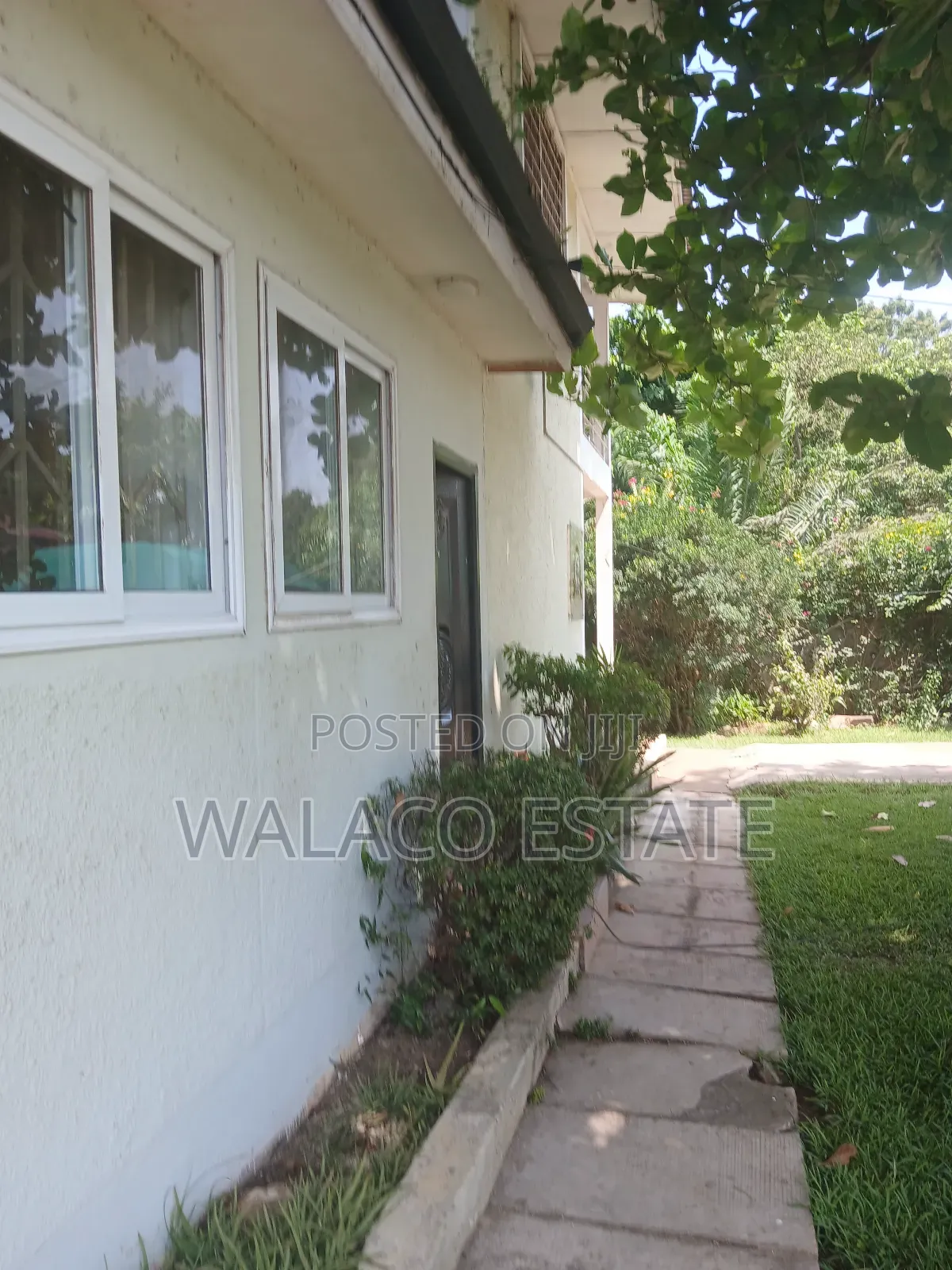 3bedroom Office Space at Tesano for Rent