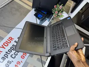 Laptop Dell Latitude 13 3340 8GB Intel Core I3 HDD 1T