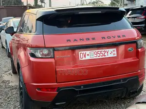 Land Rover Range Rover Evoque HSE Dynamic 4x4 (2.0 4cyl 9A) 2016 Red
