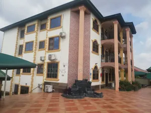 Hotel 4sale 23rooms Tech Asokore Mampong
