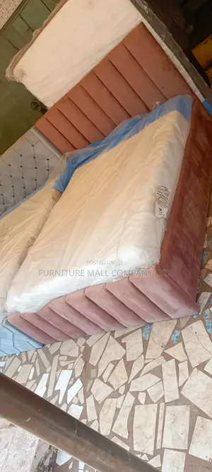 Sexy Ladies Frame With Mattress