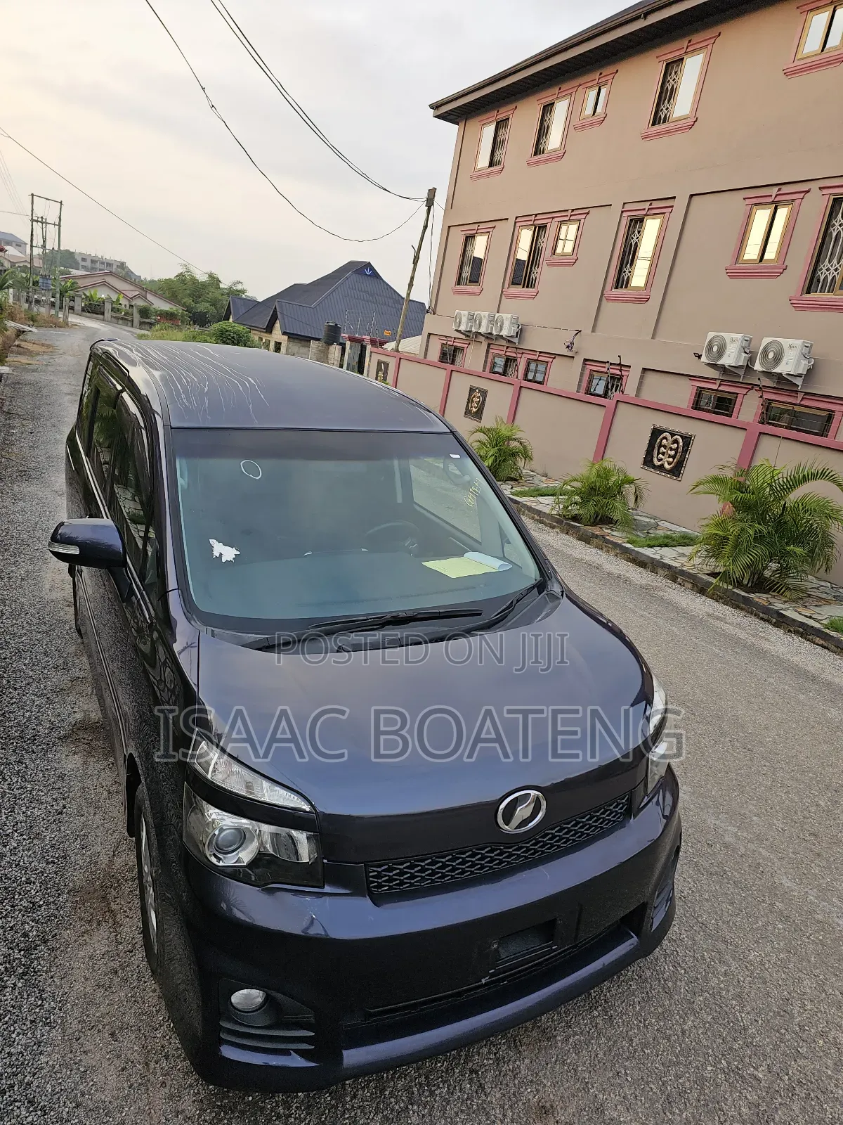 Toyota Voxy 2012 Blue