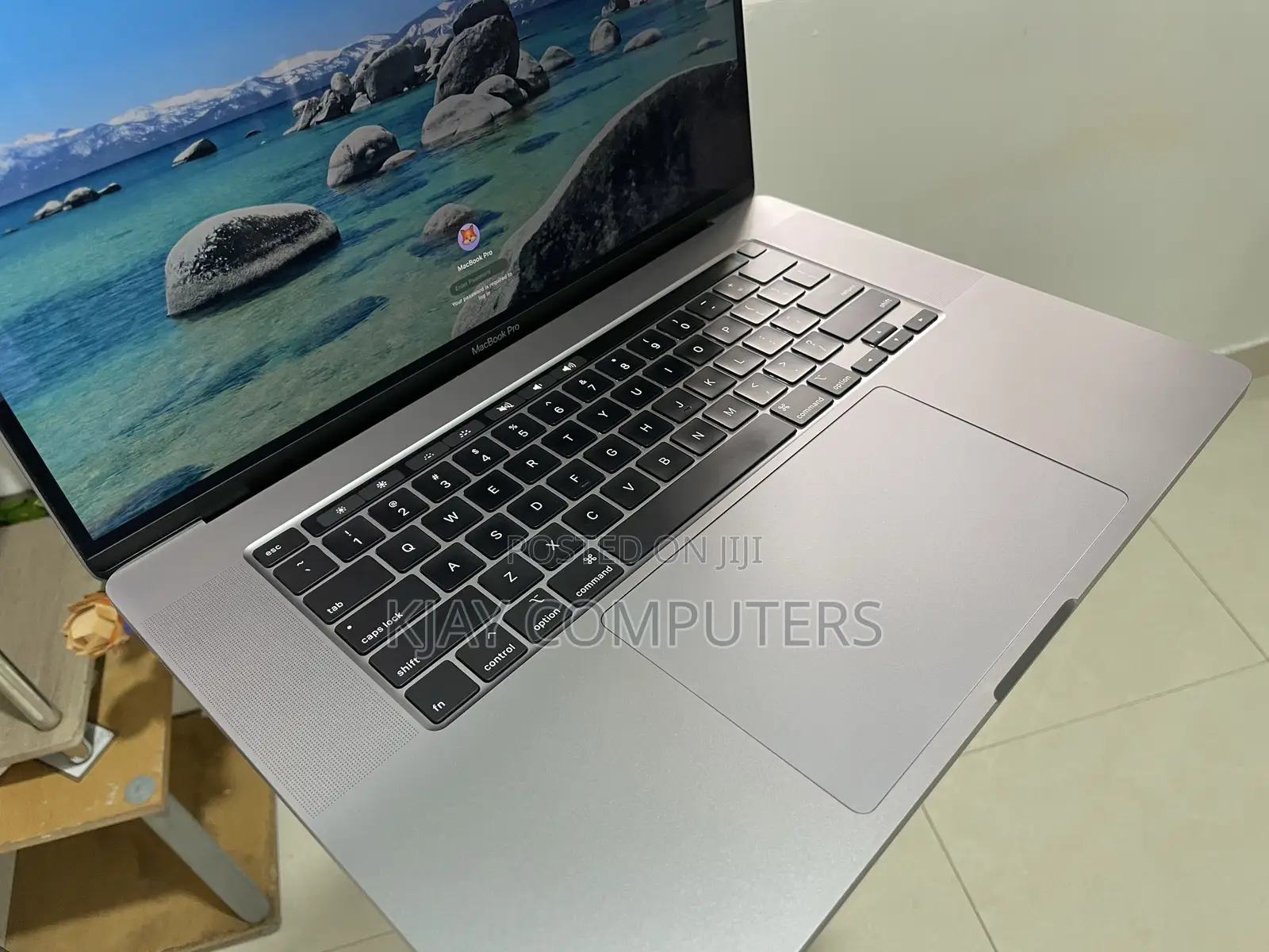 Laptop Apple MacBook Pro 2019 16GB Intel Core i7 SSD 512GB