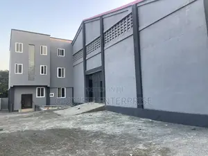 1,200 SQM Warehouse + 6bedrooms at Achimota for Rent