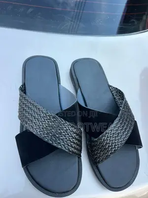 Black Half Suede Half Mat Slippers
