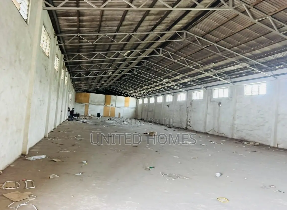North Industrial Area Warehouse for Rent