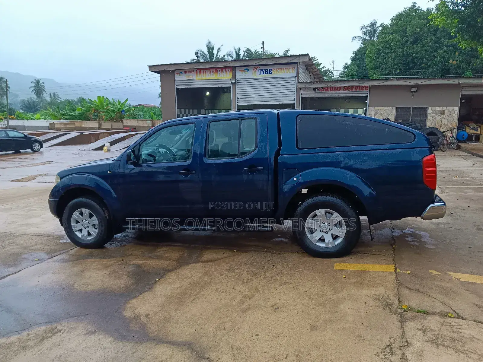 Nissan Navara 2005 Blue