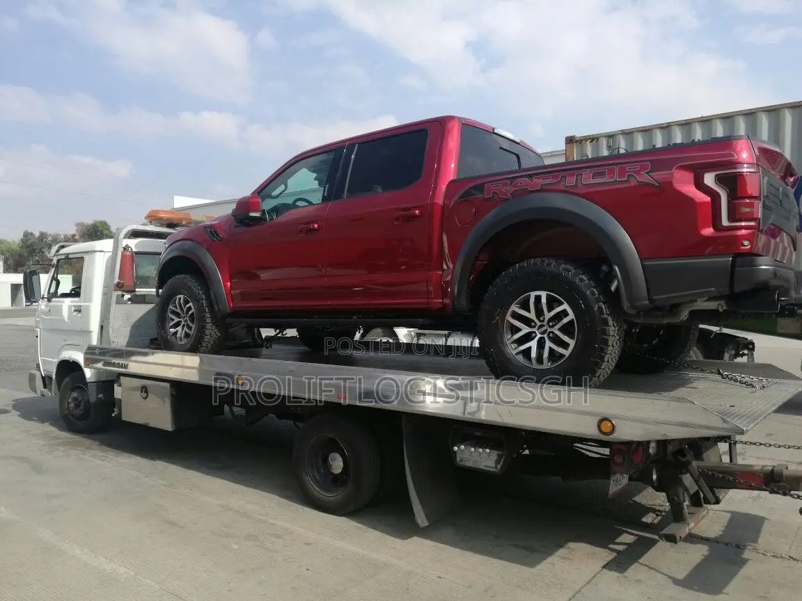Forklift Loading and Offloading Services