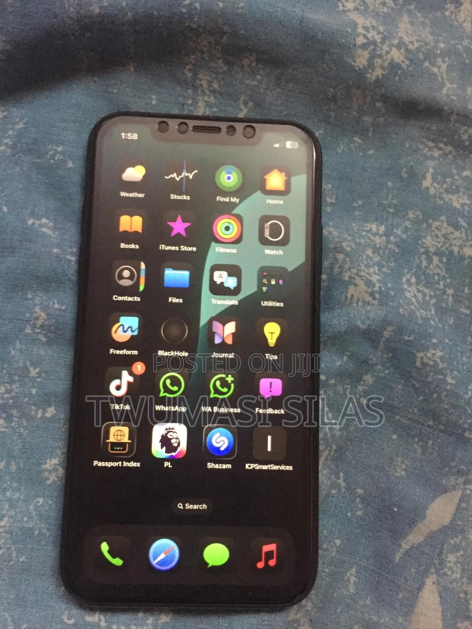 Apple iPhone XR 64 GB Black